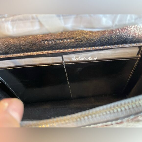 Tory Burch Silver Quilted Crossbody Bag with Chain Strap - Picture 9 of 12